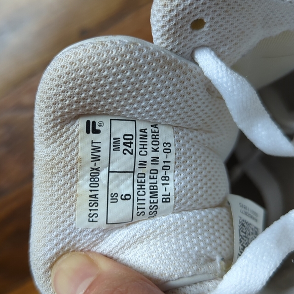 Fila Sneakers - Picture 6 of 8
